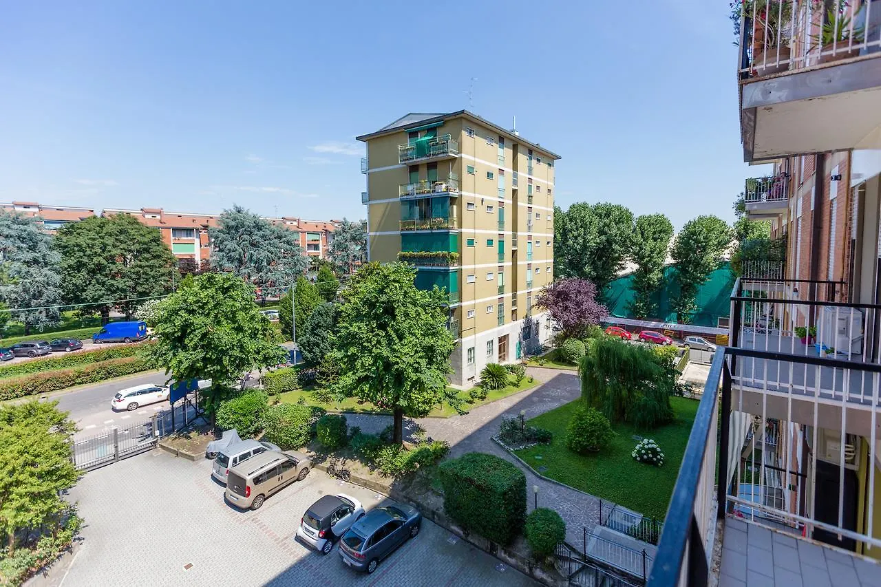 Linate Airport Apartment Milan Italy